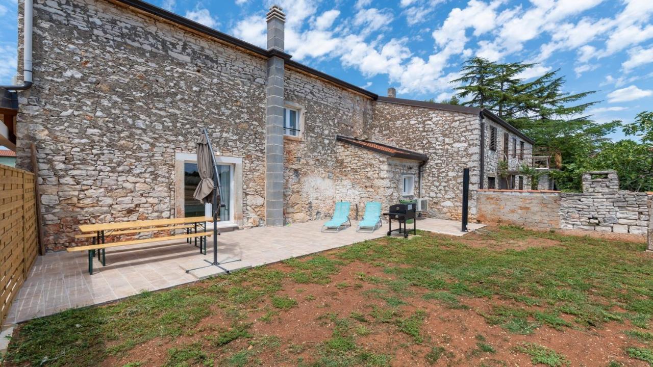 Holiday Home Lino 다일라 외부 사진